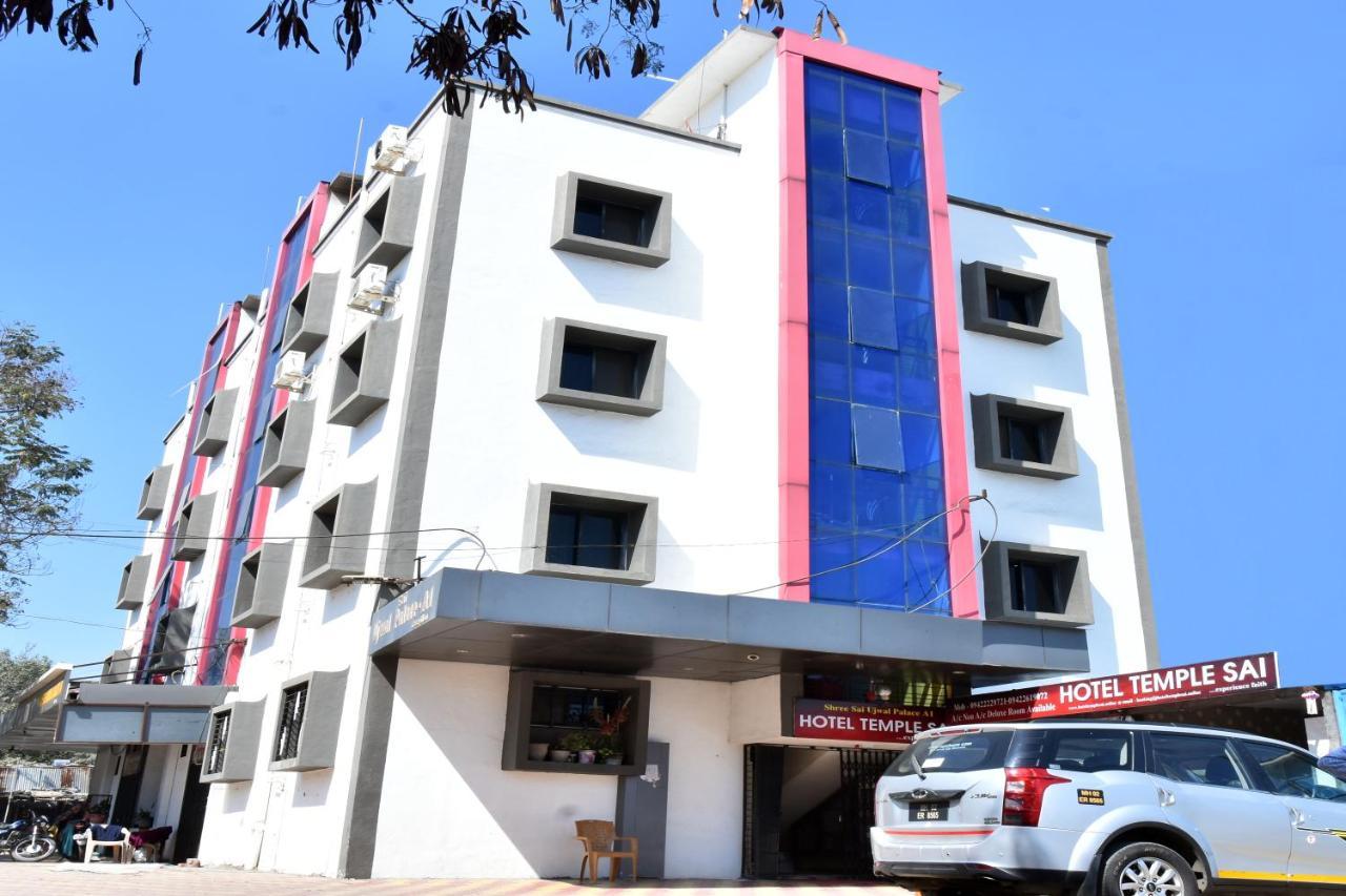 Hotel Temple Sai Shirdi Buitenkant foto